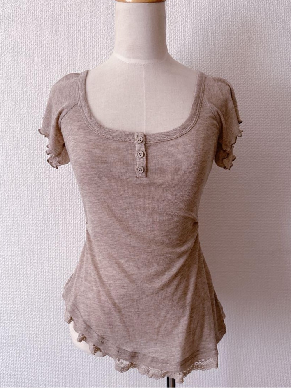 moving sale 💕 - j-fashion beige henley top with lace size S